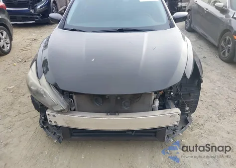 2016 Nissan Altima 2.5 Sr из США, поврежденный, VIN 1N4AL3AP5GC146806